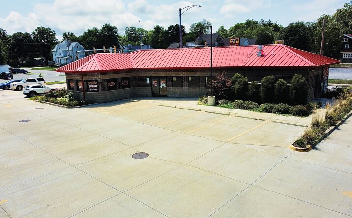 Pictures of Retail property located at 802 E Washington St, Bloomington, IL 61701 for sales - image #1