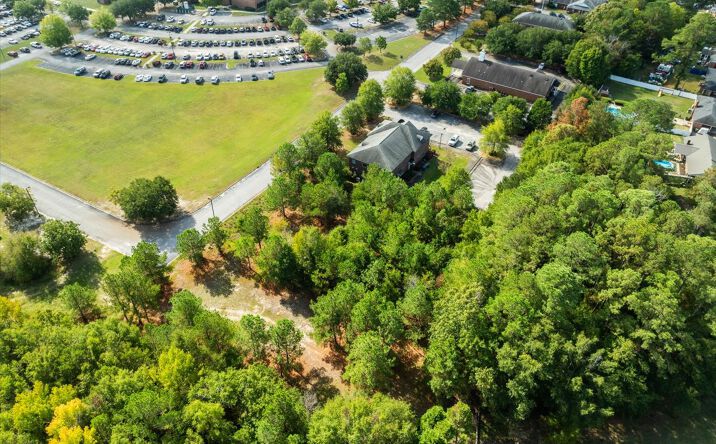 Pictures of Land property located at Medical Park Drive, Hartsville, SC 29550 for sales - image #1