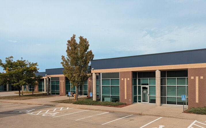 Pictures of Office property located at 535 SW 7th St, Des Moines, IA 50309 for sales - image #1