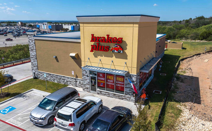 Pictures of Retail property located at 2900 N U.S. Hwy 281, Marble Falls, TX 78654 for sales - image #1