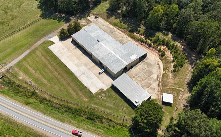 Pictures of Office property located at 37910 HWY 191, Many, LA 71449 for sales - image #1