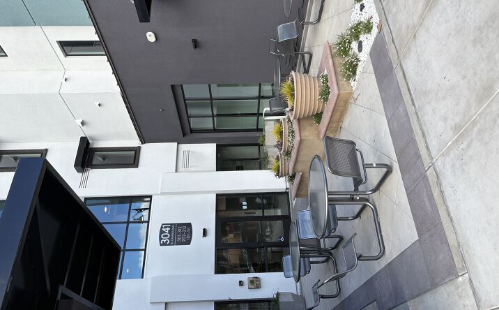 Pictures of Retail property located at 3041 El Camino Real, Santa Clara, CA 95051 for sales - image #1
