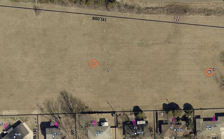 Pictures of Land property located at 1051 N 16th Street, Leavenworth, KS 66048 for sales - image #1