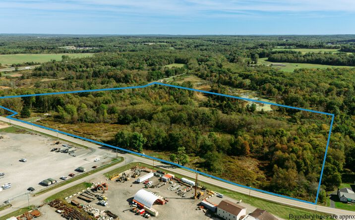 Pictures of Land property located at 1039 N Perry Hwy, Mercer, PA 16137 for sales - image #1