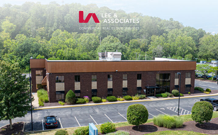 image of property at 455 RACETRACK RD Washington PA 15301-8910