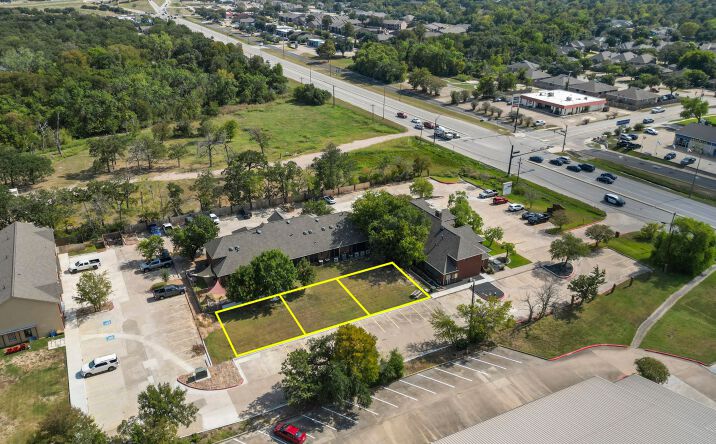 Pictures of Land property located at 2911 Texas Ave S, #301, College Station, TX 77845 for sales - image #1