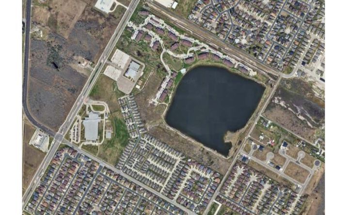 Pictures of Land property located at 3310 Rodd Field Rd., Corpus Christi, TX 78414 for sales - image #1