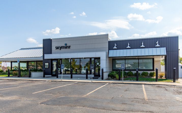 Pictures of Retail property located at 4405 Pierson Rd, Flint, MI 48504 for sales - image #1