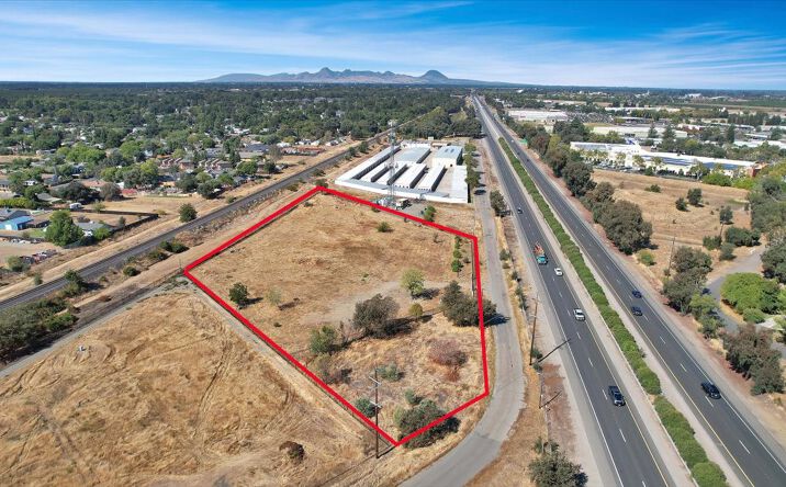 Pictures of Land property located at 5644 Chestnut Road, Ollivehurst, CA 95961 for sales - image #1