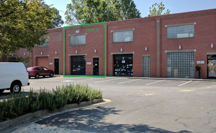 Pictures of Industrial, Office, Retail property located at 1422 Woodmont Ln NW, Atlanta, GA 30318 for sales - image #1