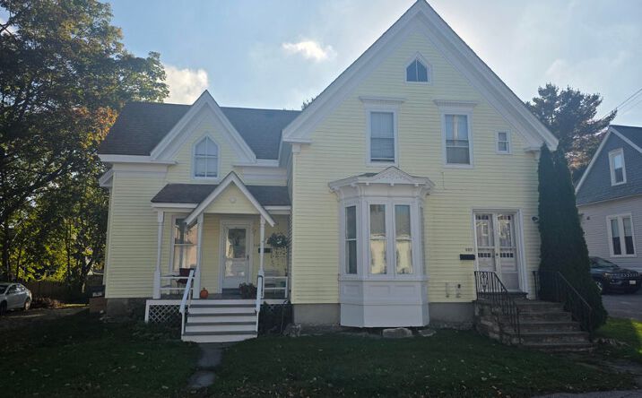 Pictures of Multifamily property located at 80 Rankin St, Rockland, ME 04841 for sales - image #1
