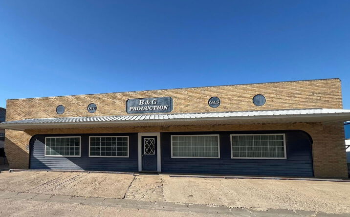 Pictures of Retail, Office property located at 9 SE 1st Ave, Booker, TX 79005 for sales - image #1