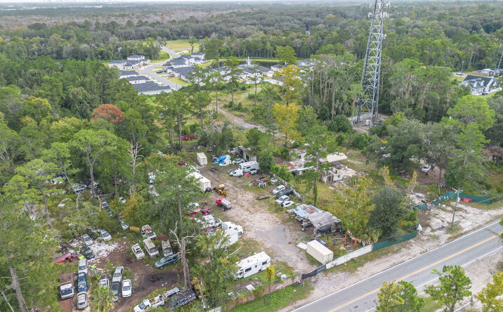 Pictures of Land property located at 931 Bulls Bay Hwy, Jacksonville, FL 32220 for sales - image #1