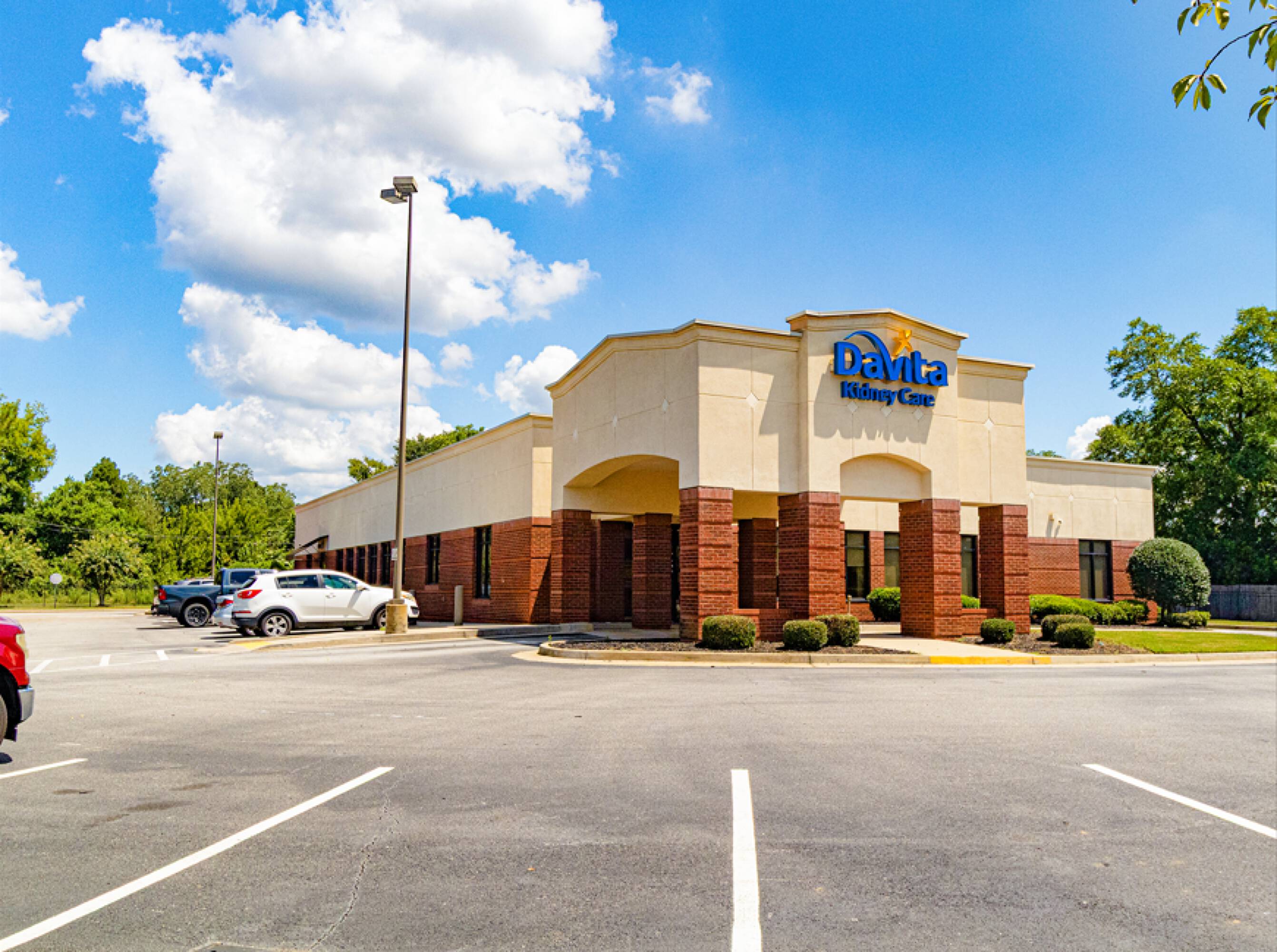 2494 2Nd St, Macon, GA 31206