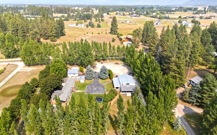Pictures of Multifamily property located at 300 Jay Hawk Lane, Columbia Falls, MT 59912 for sales - image #1