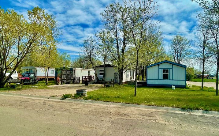 Pictures of Multifamily property located at 730 Utah Street, Chinook, MT 59523 for sales - image #1