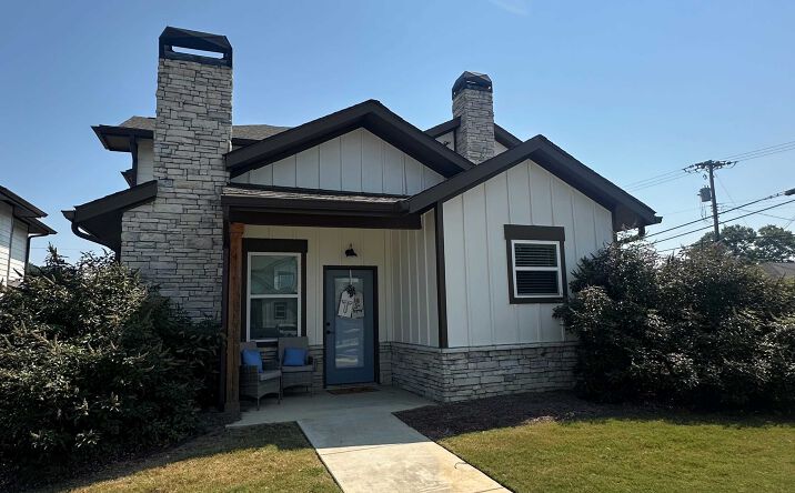 Pictures of Multifamily property located at 534 Elm St, Troy, AL 36081 for sales - image #1