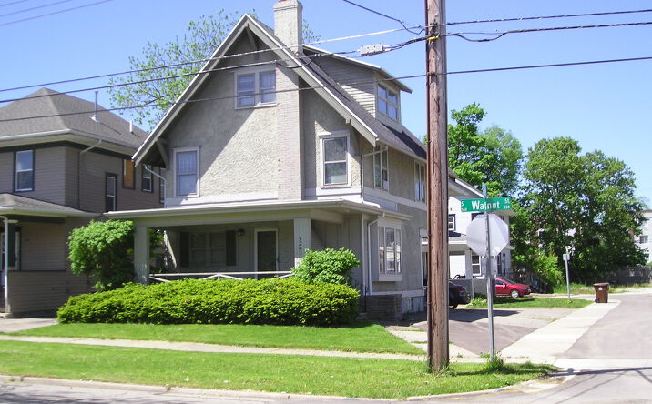 image of property at 524 S WALNUT ST Lansing MI 48933-2207
