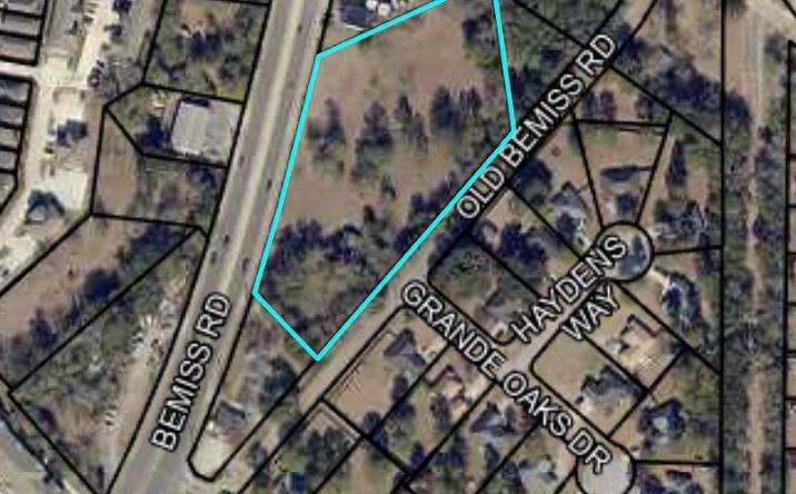 Pictures of Land property located at 4696 Bemiss Rd, Valdosta, GA 31605 for sales - image #1