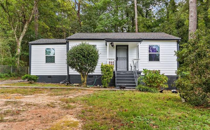 Pictures of Multifamily property located at 2231 Penelope St NW, Atlanta, GA 30314 for sales - image #1