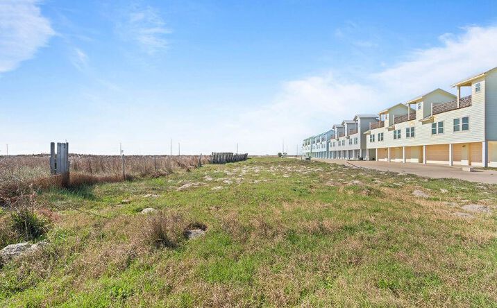 Pictures of Land property located at 0 W Palm Beach Rd, Corpus Christi, TX 78373 for sales - image #1