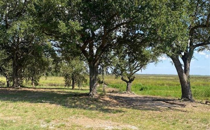 Pictures of Land property located at 6737 Oak lake Drive, Sulphur, LA 70665 for sales - image #1