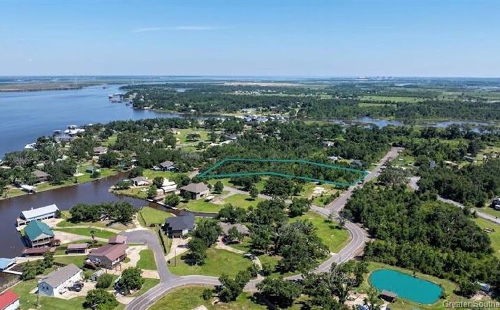 Pictures of Land property located at Barnacle Rd Road, Sulphur, LA 70665 for sales - image #1