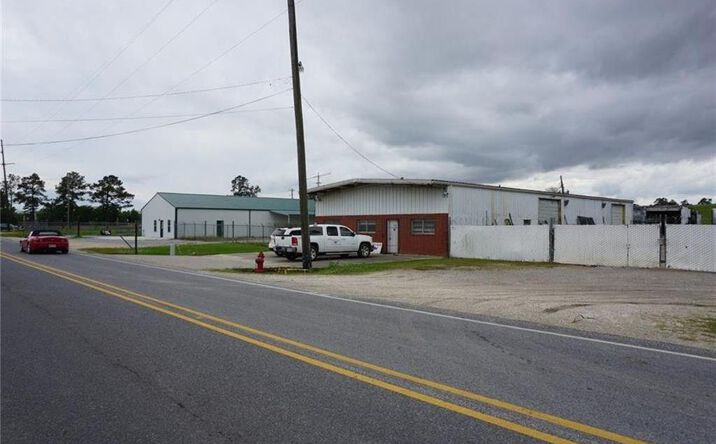 Pictures of Industrial property located at 222 Bunker Road, Lake Charles, LA 70615 for sales - image #1
