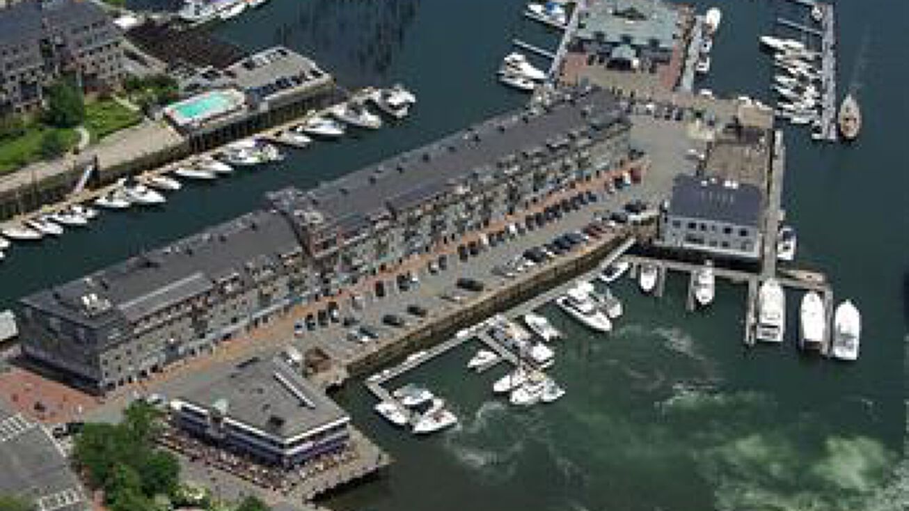 33 Commercial Wharf, Boston, MA 02110
