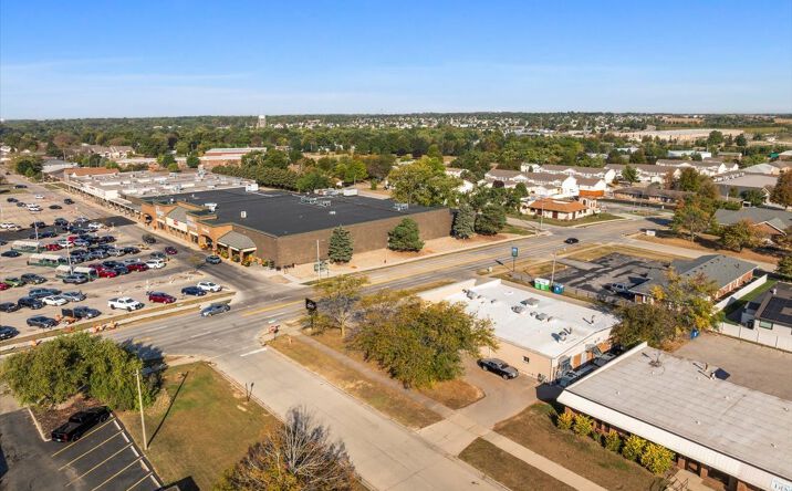 Pictures of Business for Sale, Retail property located at 1600 Visa Drive, Normal, IL 61761 for sales - image #1