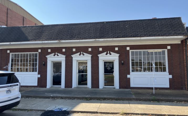 Pictures of Office property located at 213 West Walnut, Blytheville, AR 72315 for sales - image #1