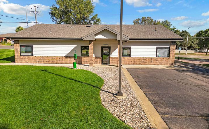 Pictures of Office property located at 3400 S Holbrook Ave, Sioux Falls, SD 57106 for sales - image #1
