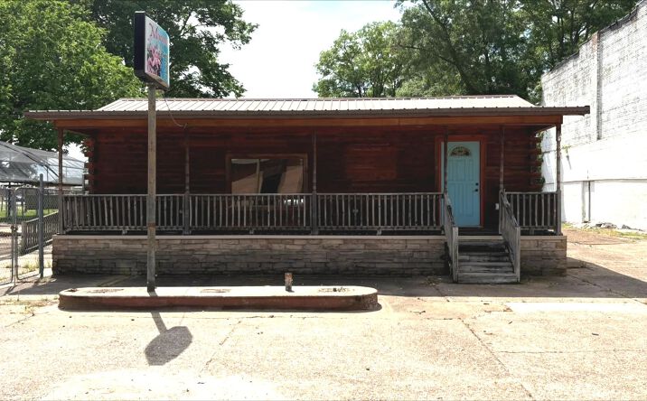 Pictures of Land property located at 205 N Hayden Street, 68748, MS 39083 for sales - image #1