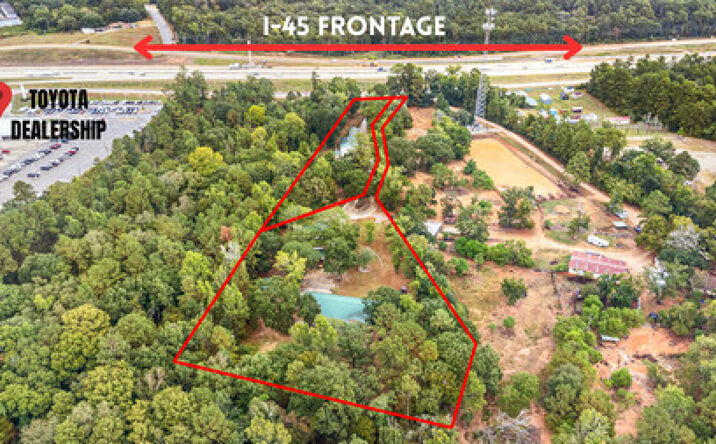 Pictures of Land, Retail property located at 877 I-45 South, Huntsville, TX 77340 for sales - image #1