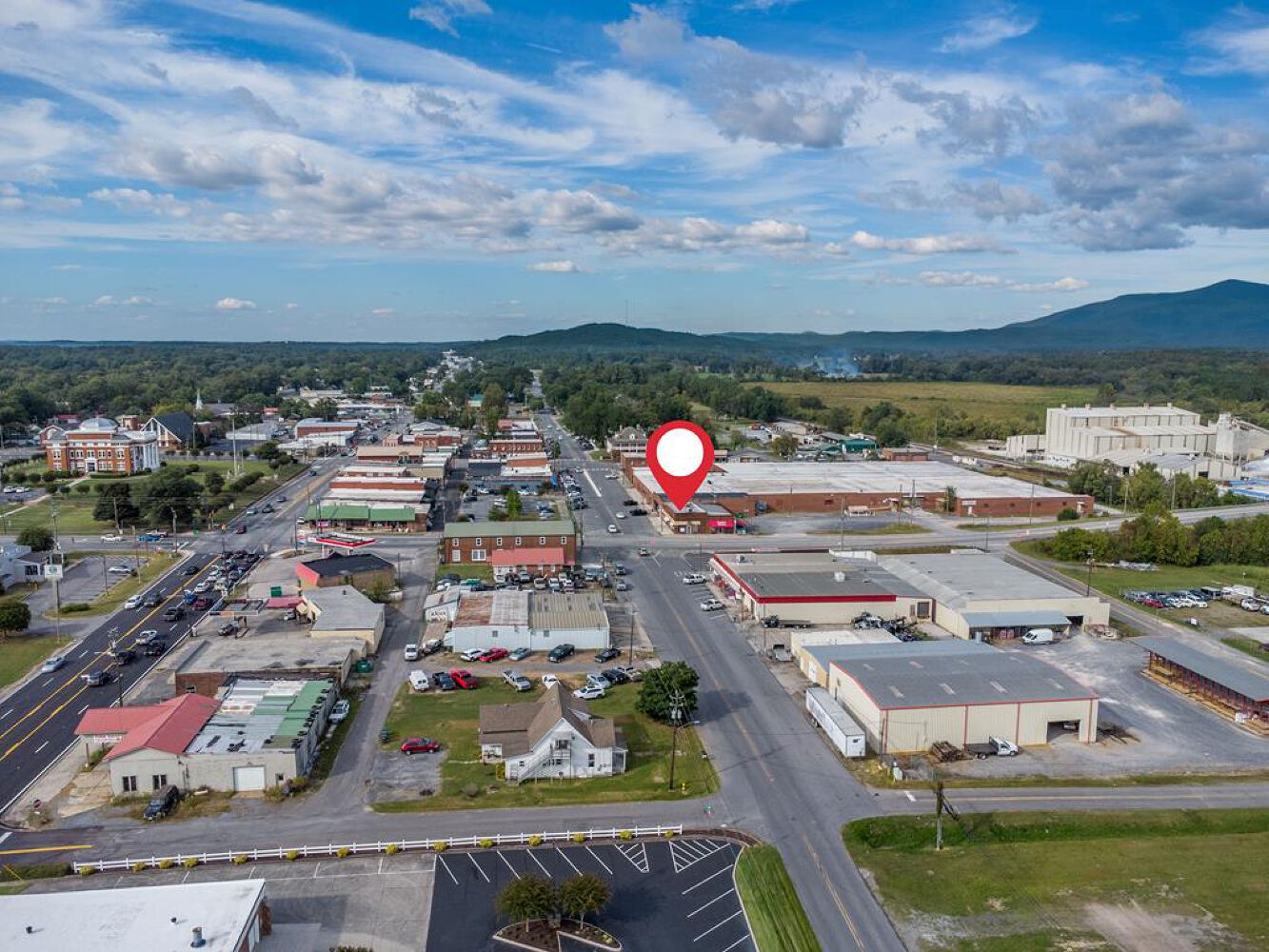 102 & 106 N 2nd Avenue, Chatsworth, GA 30705 | Crexi.com