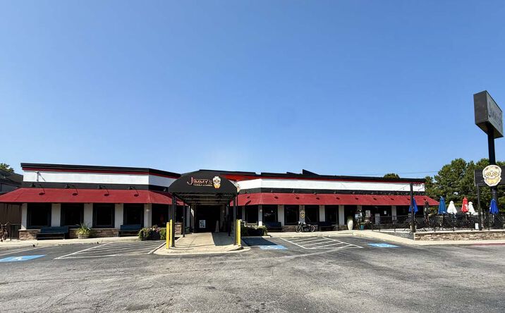 Pictures of Retail property located at 6365 Peachtree Industrial Blvd, Doraville, GA 30360 for sales - image #1