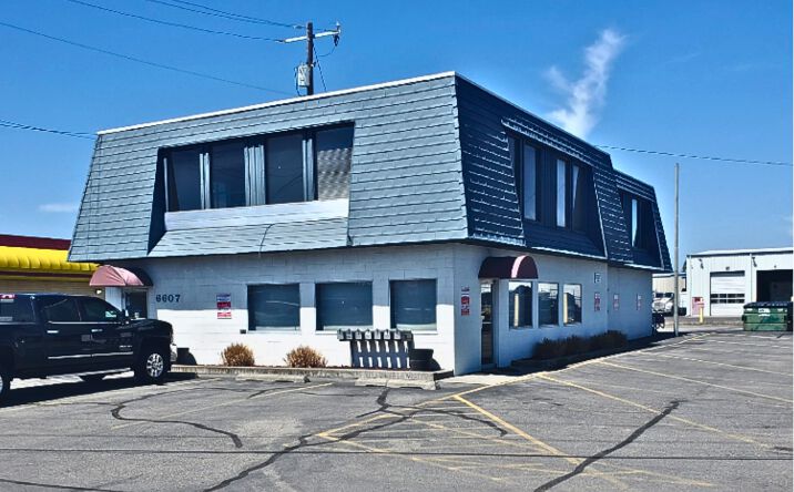 Pictures of Office property located at 6607 E Broadway Ave, Spokane Valley, WA 99212 for sales - image #1