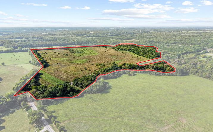 Pictures of Land property located at Co Rd 534, Whitewright, TX 75491 for sales - image #1
