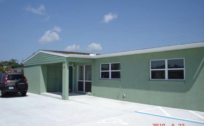 Pictures of Office property located at 1840 Sarno Rd, Melbourne, FL 32935 for sales - image #1