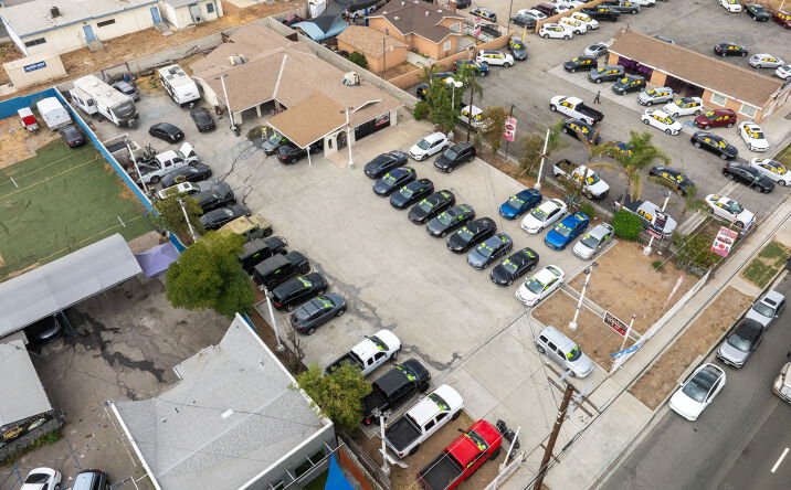 Pictures of Mixed Use, Office, Retail, Special Purpose property located at 838 W Valley Blvd, Bloomington, CA 92316 for sales - image #1