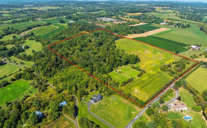 Pictures of Land property located at 2225 Rosedale Rd, Quakertown, PA 18951 for sales - image #1