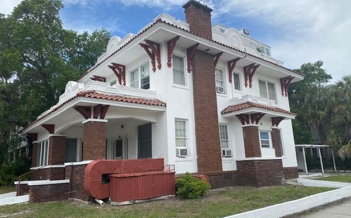 Pictures of Retail, Multifamily, Office property located at 205 4th Ave N, St. Petersburg, FL 33701 for sales - image #1
