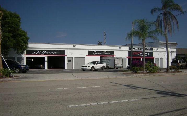Pictures of Industrial property located at 1301 S Dixie Hwy E, Pompano Beach, FL 33060 for sales - image #1