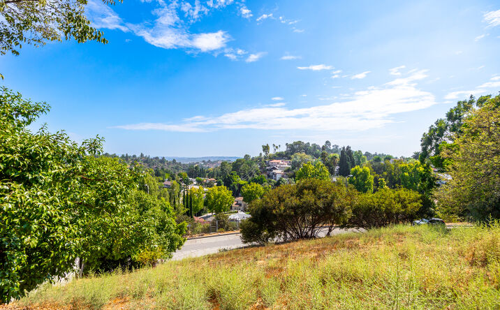 Pictures of Land property located at 226 Warwick Ave, South Pasadena, CA 91030 for sales - image #1