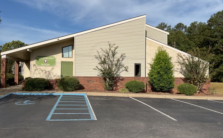 Pictures of Office property located at 1666 S Forest Ave, Luverne, AL 36049 for sales - image #1