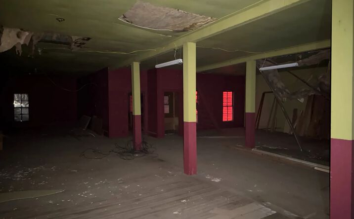 Pictures of Retail property located at 104 Washington St, Poynor, MO 63935 for sales - image #1
