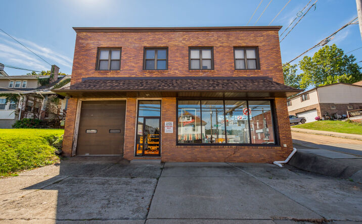 Pictures of Office property located at 700 5th Ave, Coraopolis,, PA 15108 for sales - image #1
