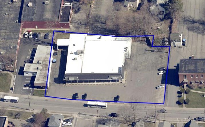 Pictures of Retail property located at 94 Chestnut St, Oneonta, NY 13820 for sales - image #1