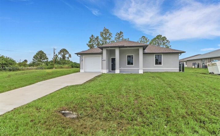 Pictures of Multifamily property located at 4501/4503 SW 15th ST, Lehigh Acres, FL 33973 for sales - image #1