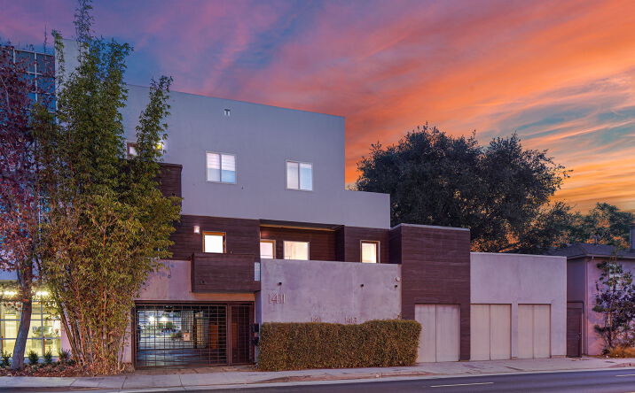Pictures of Mixed Use, Multifamily, Office property located at 1411 Cloverfield Blvd, Santa Monica, CA 90404 for sales - image #1
